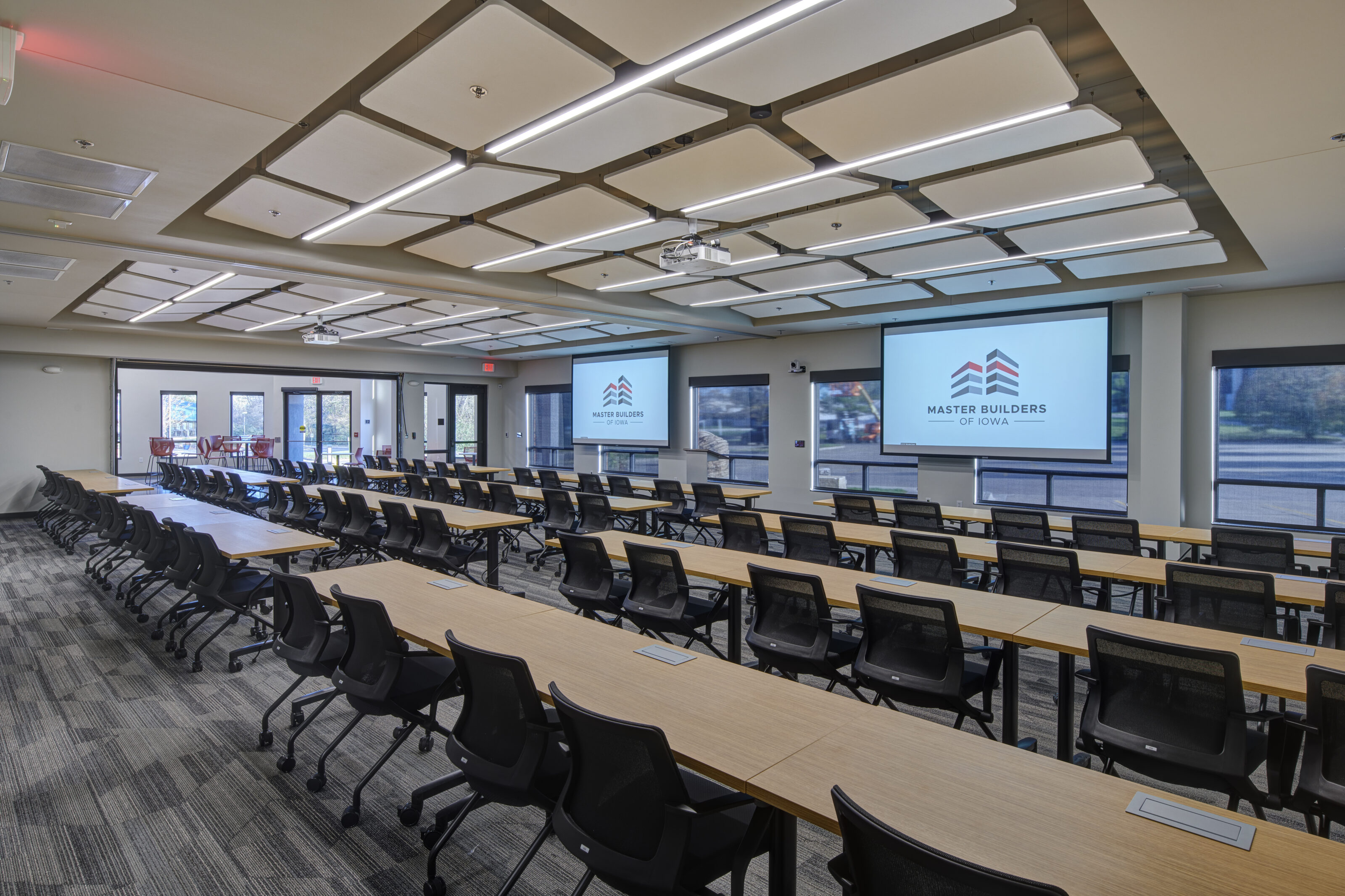 PIGOTT MBI 044 221018 Event Center3 presentation