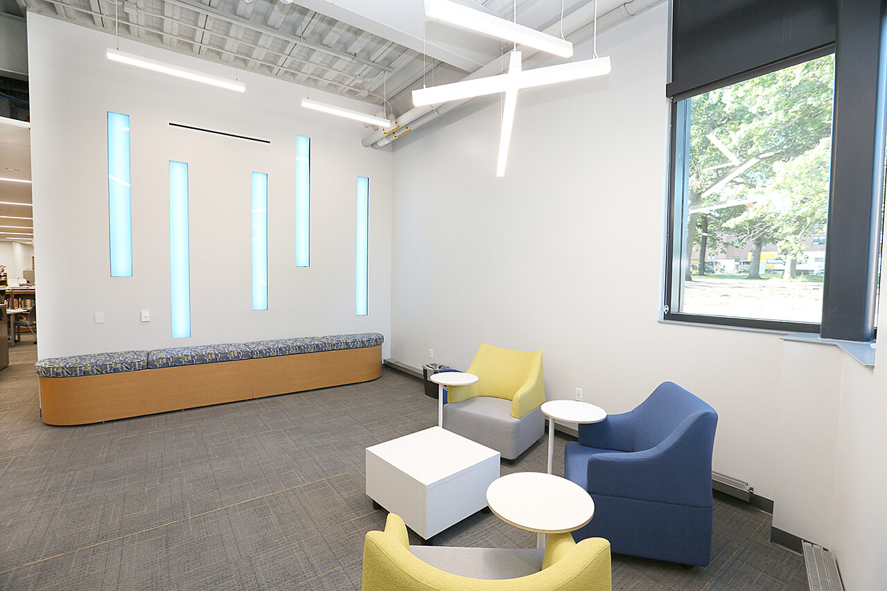 Drake University Collier Scripps Hall 1516
